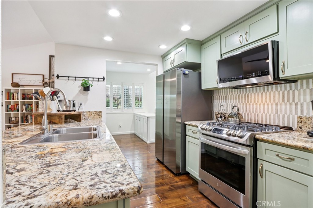 1241 Tiger Tail Drive Riverside, CA 92506 - Photo 9 of 34