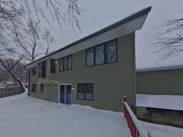 $2,849 | 1503 Palomino Trail, Eagan, MN 55122