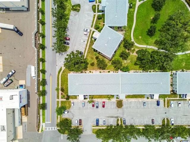 $1,750 | 8080 112th Street North, Unit 301, Seminole, FL 33772