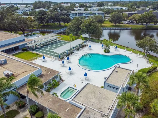 $1,750 | 8080 112th Street North, Unit 301, Seminole, FL 33772