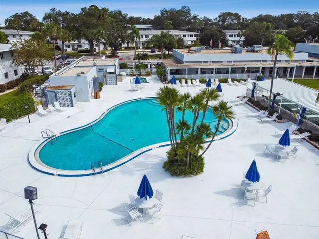 $1,750 | 8080 112th Street North, Unit 301, Seminole, FL 33772