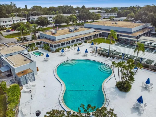 $1,750 | 8080 112th Street North, Unit 301, Seminole, FL 33772