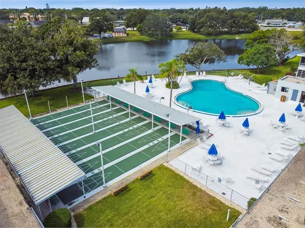 $1,750 | 8080 112th Street North, Unit 301, Seminole, FL 33772