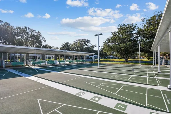 $1,750 | 8080 112th Street North, Unit 301, Seminole, FL 33772
