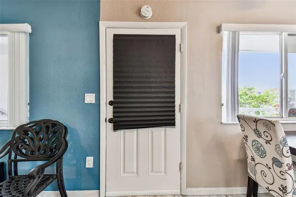 $1,750 | 8080 112th Street North, Unit 301, Seminole, FL 33772