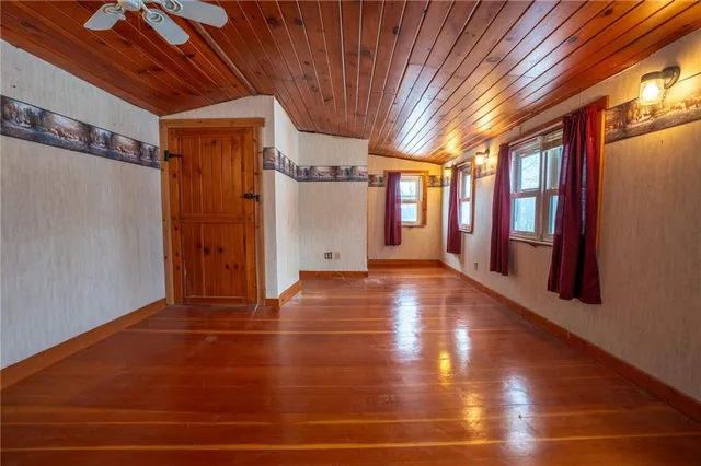 $170,000 | 111 North Franklin Street, Gallatin, MO 64640