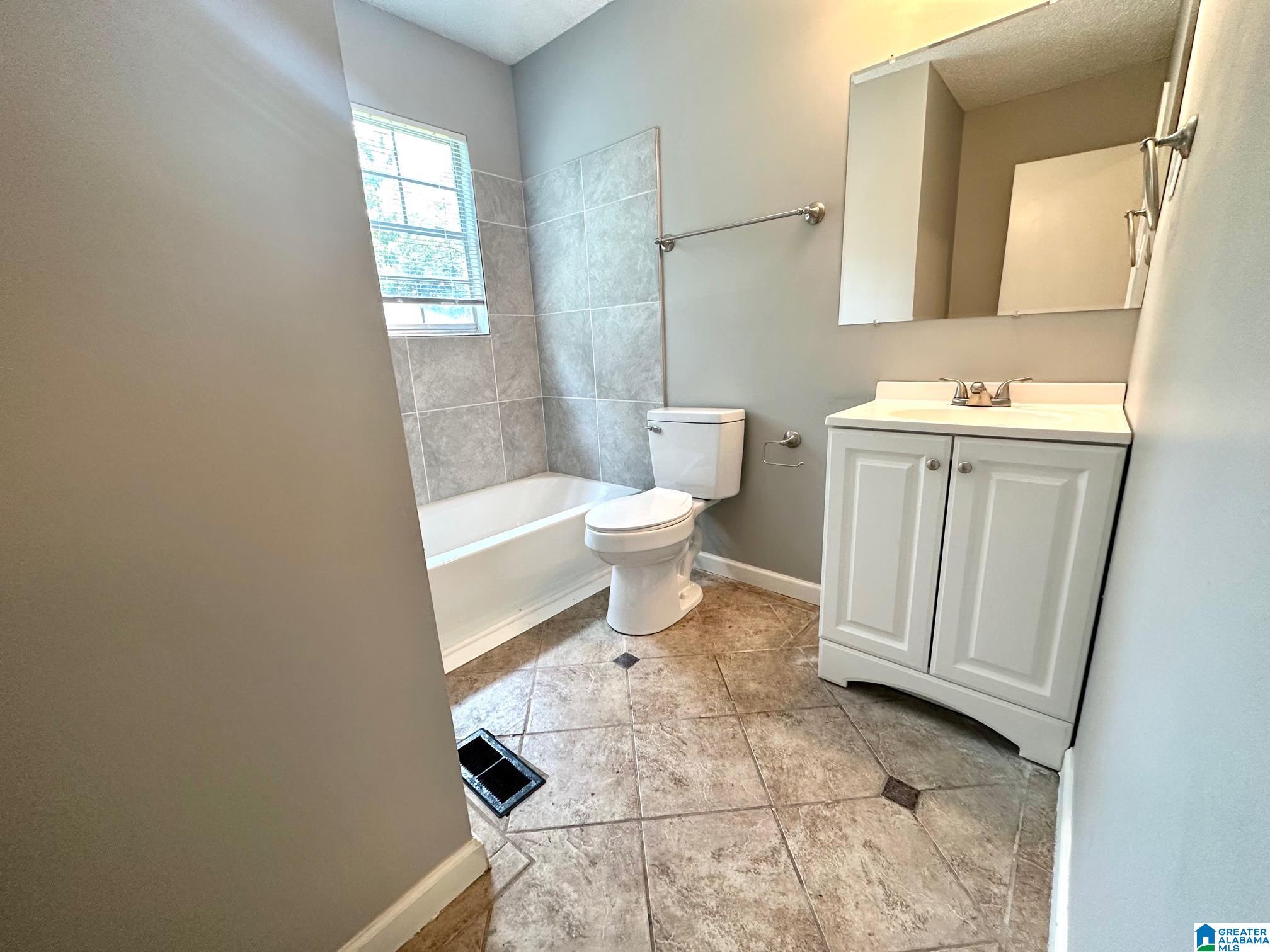 331 Knight Avenue Bessemer, AL 35023 - Photo 13 of 20