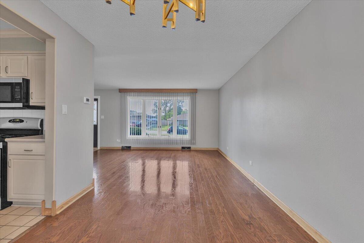 700 Cherry Hill Road Dyer, IN 46311 - Photo 5 of 23 1200x800