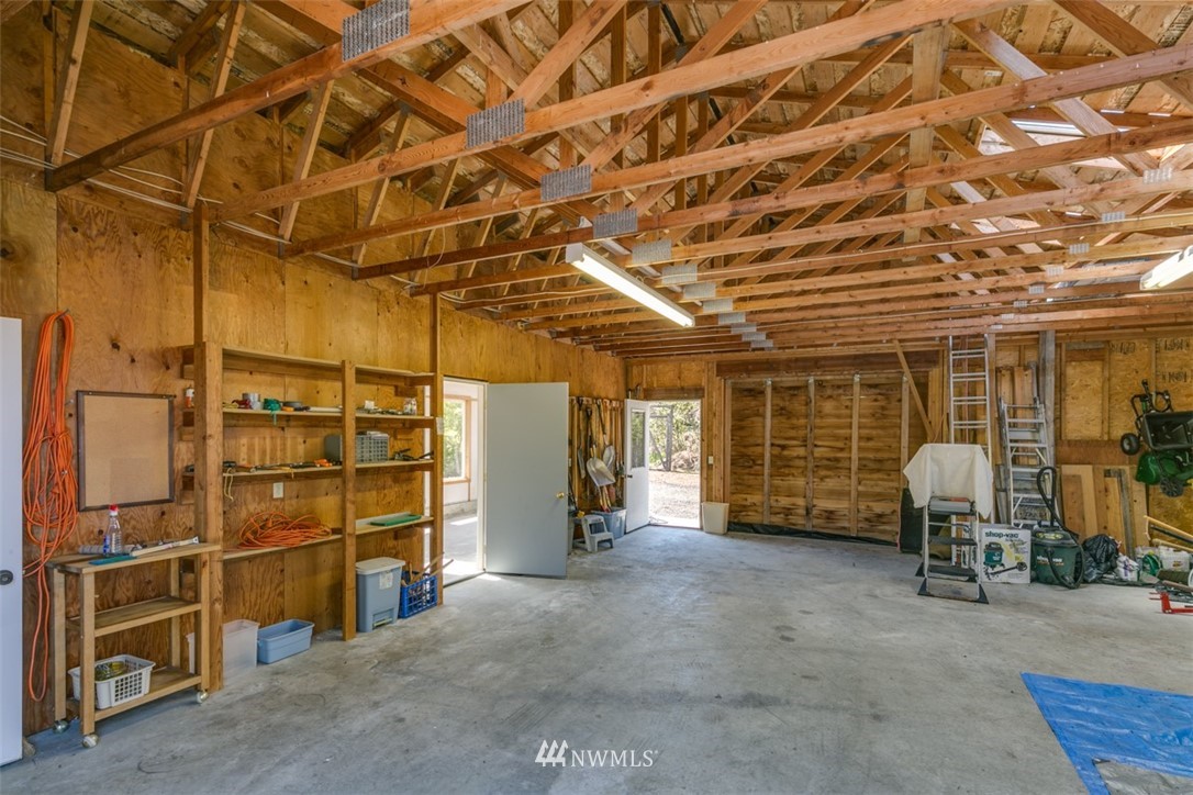 222 Cassidy Road Sequim, WA 98382 - Photo 8 of 25