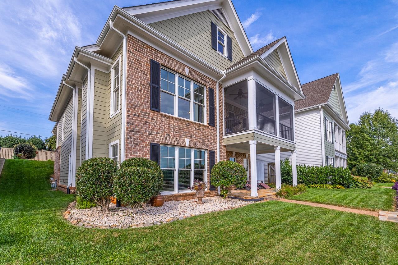 902 Blue Moon Street Taylors, SC 29687 - Photo 4 of 50