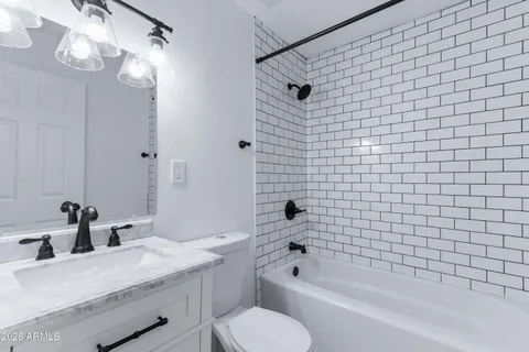 $375,000 | 2133 West Colter Street, Phoenix, AZ 85015