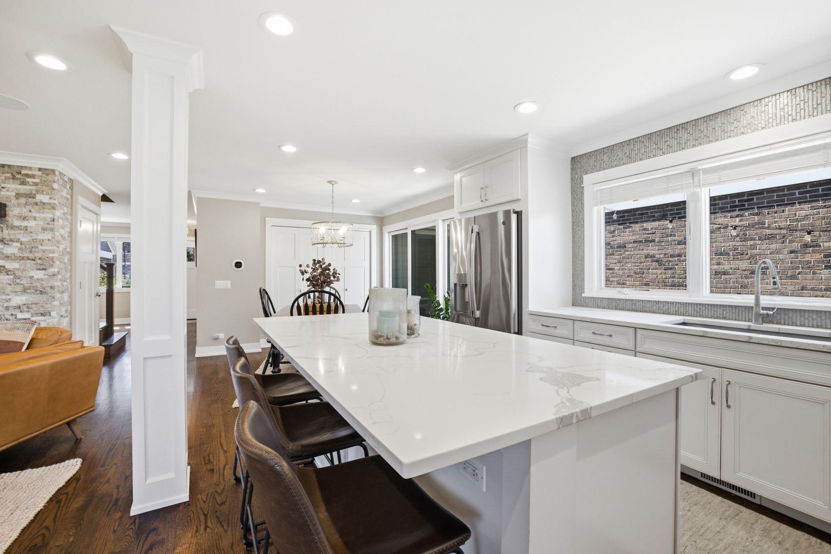 2105 Timber Lane Wheaton, IL 60189 - Photo 14 of 28