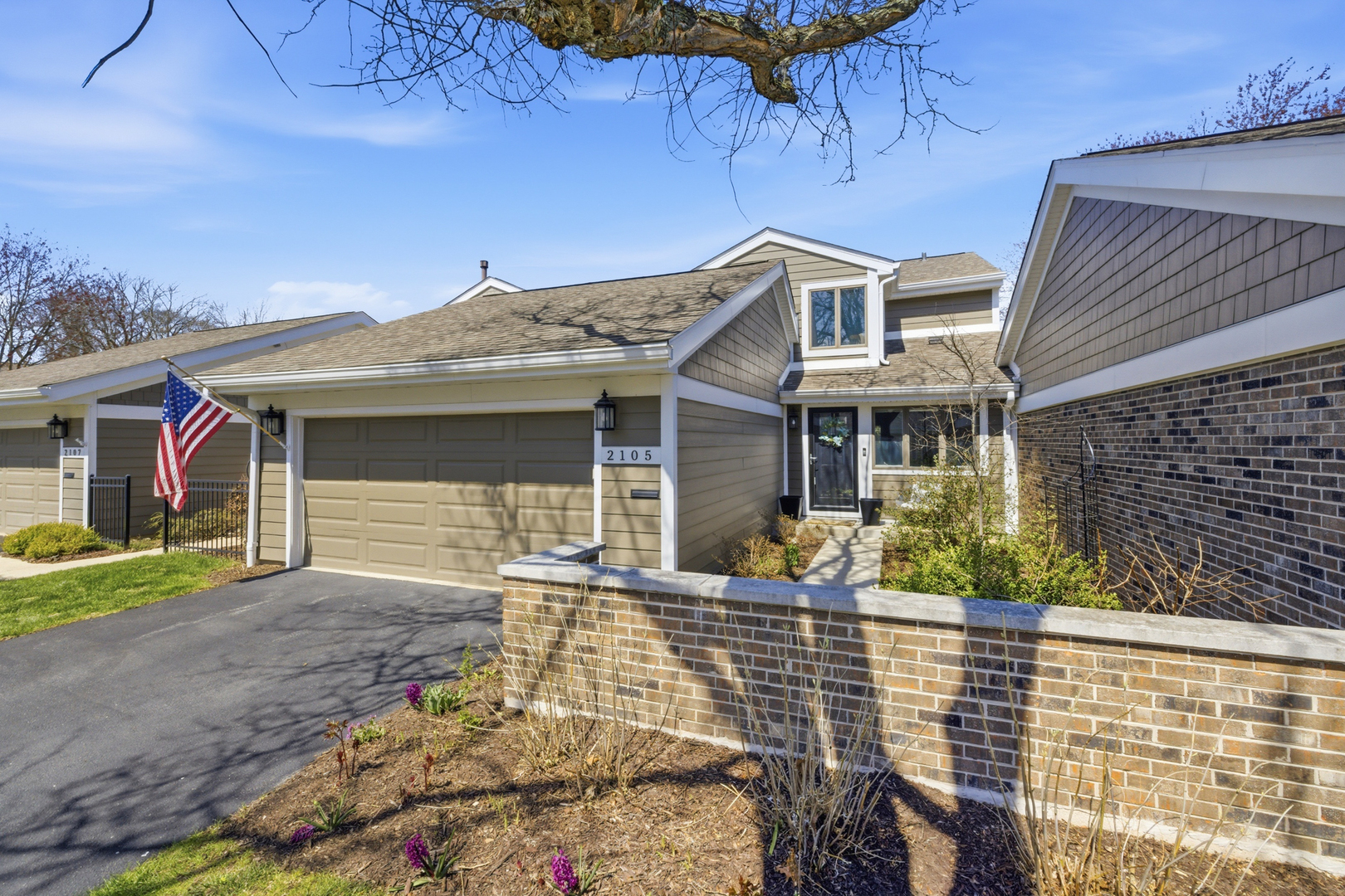 2105 Timber Lane Wheaton, IL 60189 - Photo 2 of 28