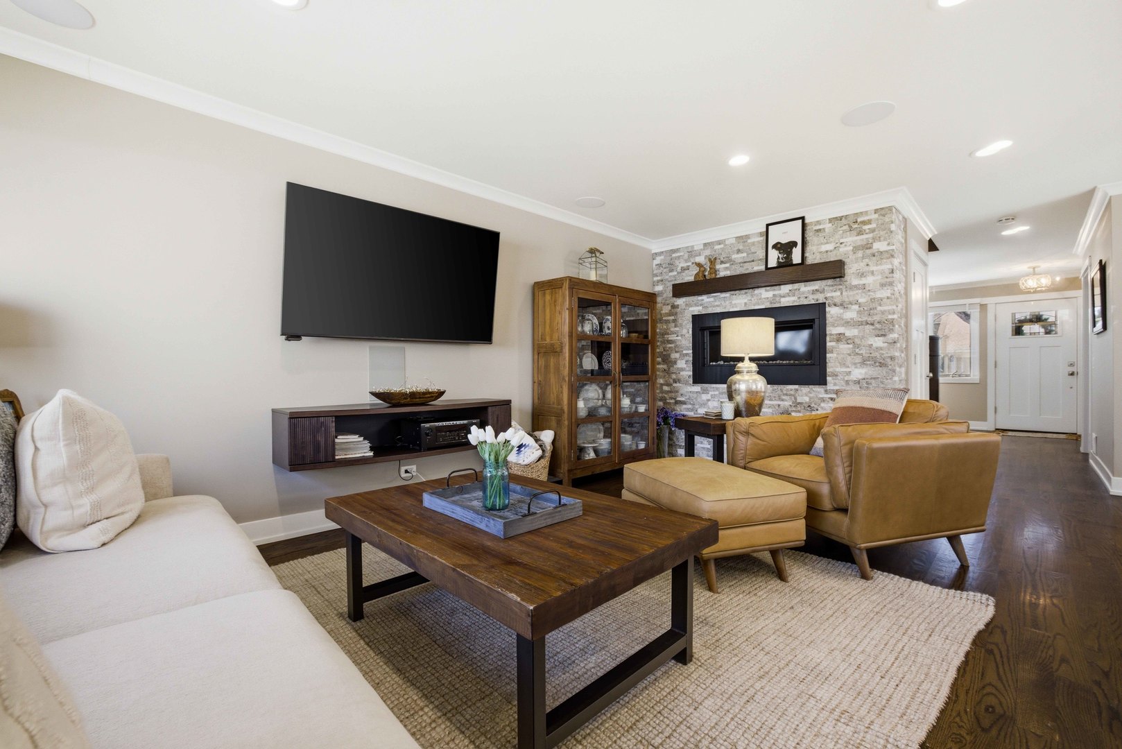 2105 Timber Lane Wheaton, IL 60189 - Photo 7 of 28