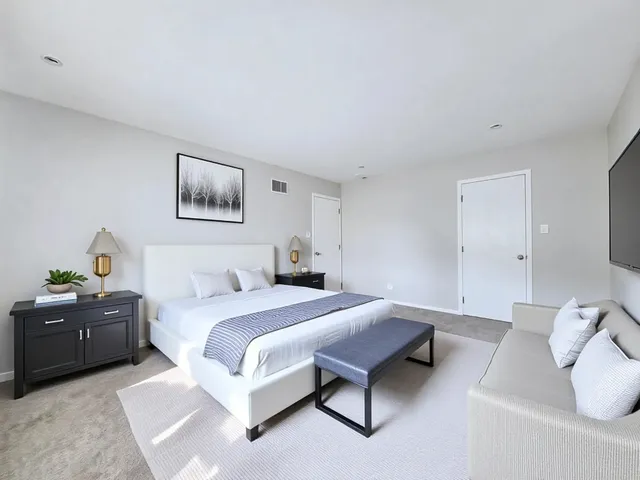 $206,000 | 14326 Irving Avenue, Dolton, IL 60419