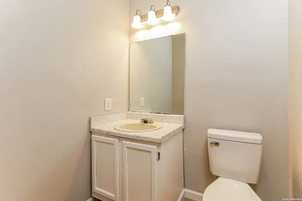 $1,225 | 7802 Richard Frank Way, Unit 2, San Antonio, TX 78240
