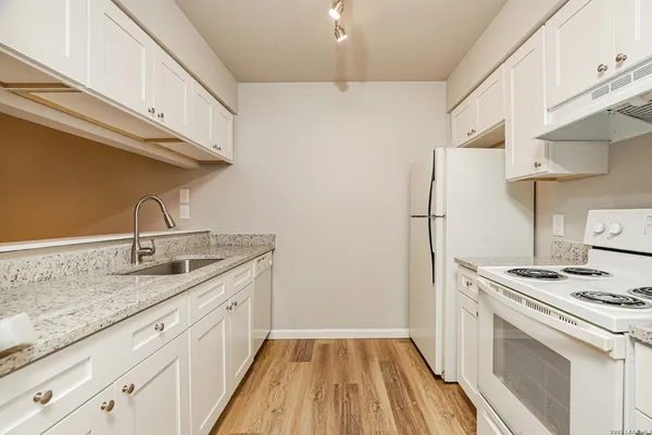 $1,225 | 7802 Richard Frank Way, Unit 2, San Antonio, TX 78240