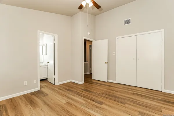 $1,225 | 7802 Richard Frank Way, Unit 2, San Antonio, TX 78240