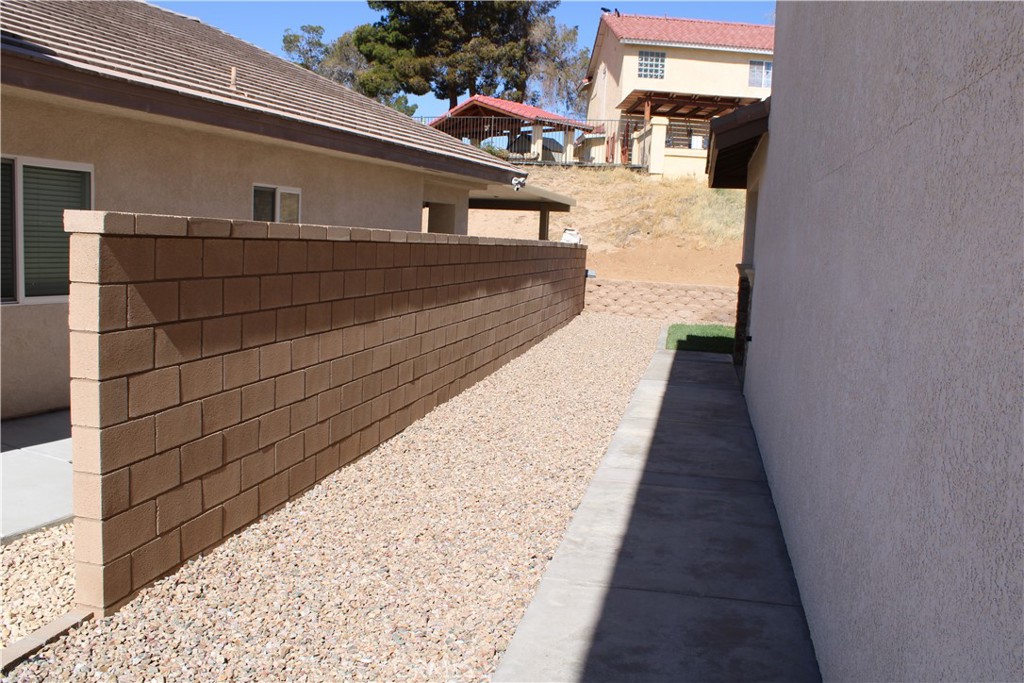 27404 Outrigger Lane Helendale, CA 92342 - Photo 59 of 72