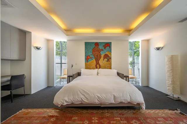 $25,000 | 520 West VÃa Lola, Palm Springs, CA 92262