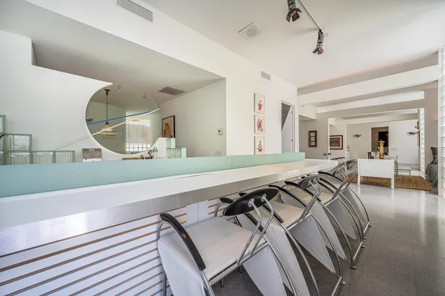 $25,000 | 520 West VÃa Lola, Palm Springs, CA 92262