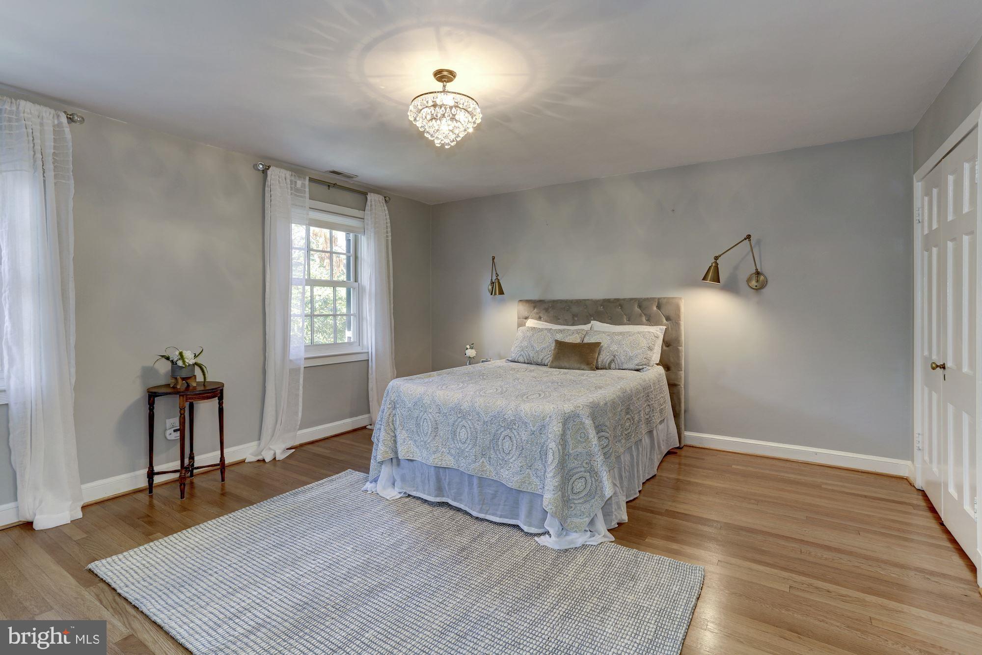 2543 Waterside Drive Northwest Washington, DC 20008 - Photo 25 of 41 Spacious Master Bedroom