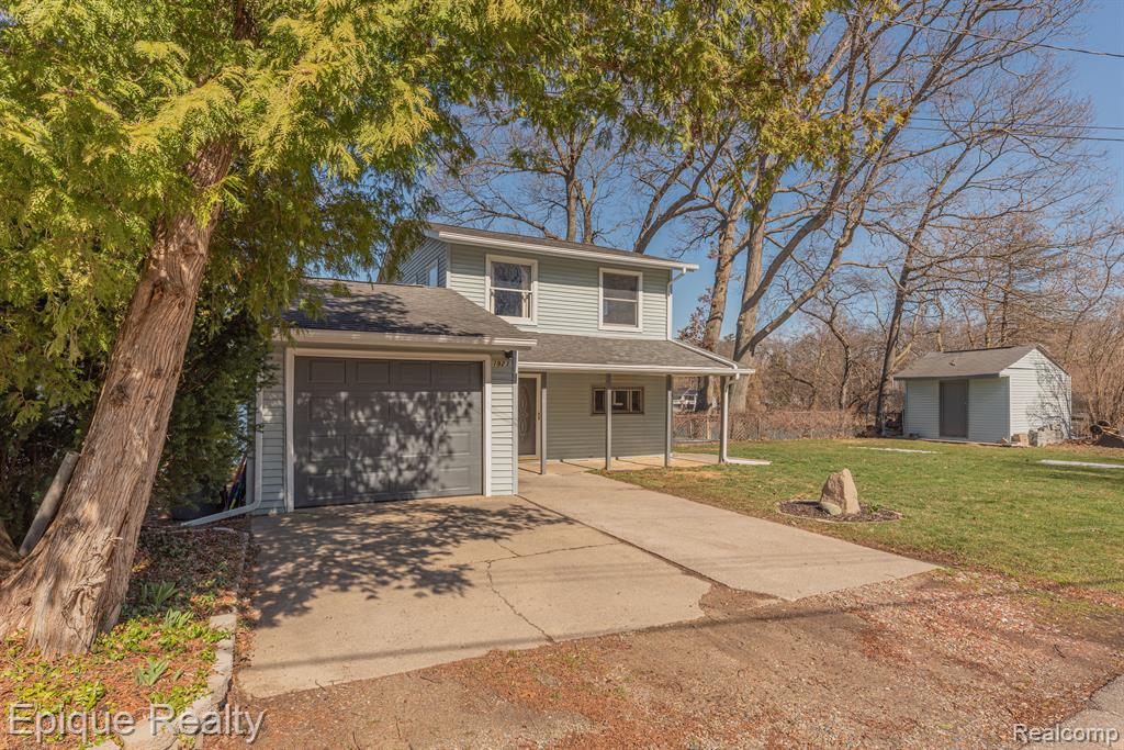 1923 Miles Road Lapeer, MI 48446 - Photo 4 of 55