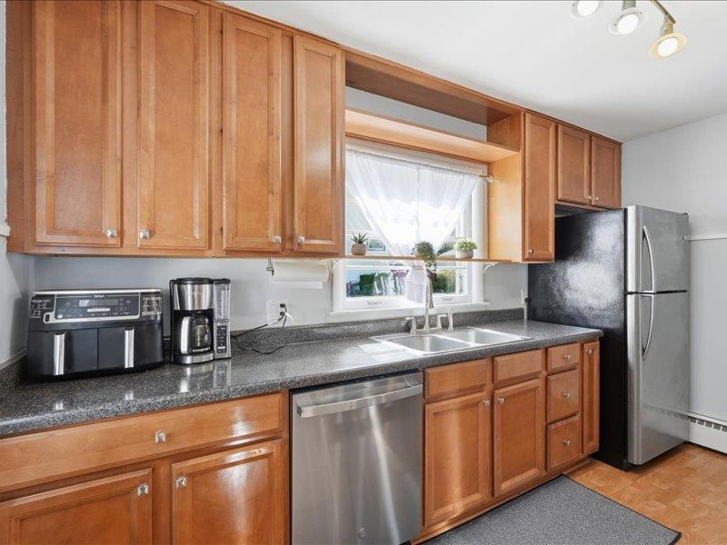 2109 Clark Street Middleton, WI 53562 - Photo 17 of 46