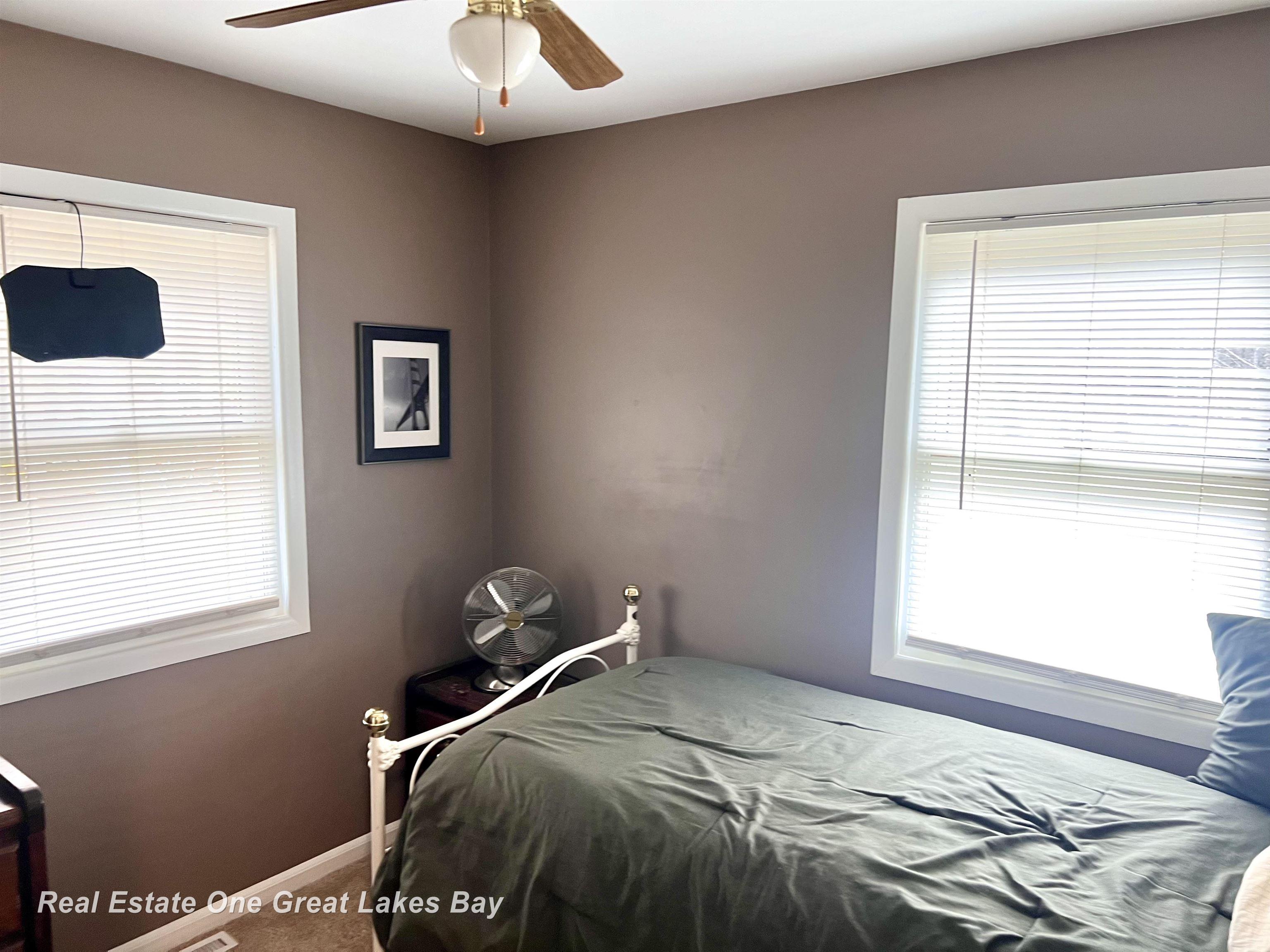 12165 Gratiot Road Saginaw, MI 48609 - Photo 13 of 42 Second Bedroom