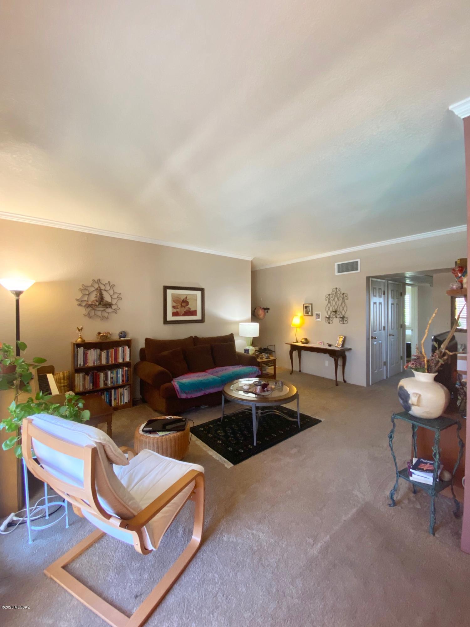 5500 North Valley View Road, Unit 211 Tucson, AZ 85718 - Photo 9 of 24