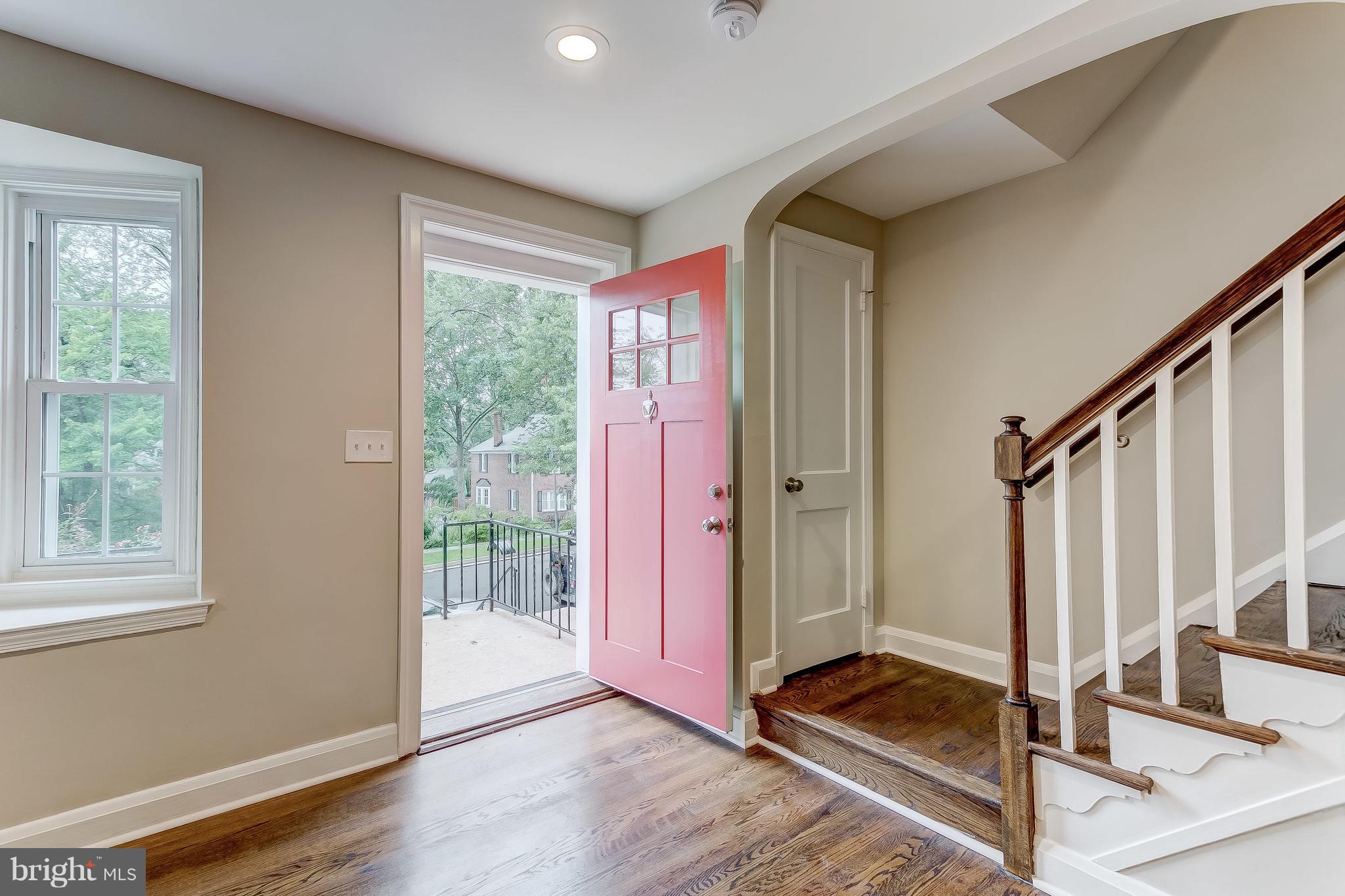 105 Stanmore Road Baltimore, MD 21212 - Photo 3 of 30