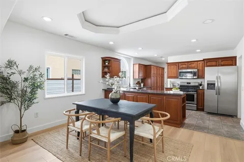 $819,000 | 11916 Oxford Avenue, Hawthorne, CA 90250