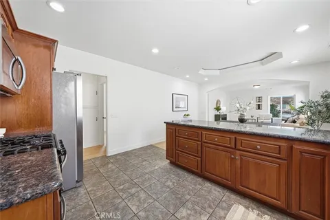 $819,000 | 11916 Oxford Avenue, Hawthorne, CA 90250