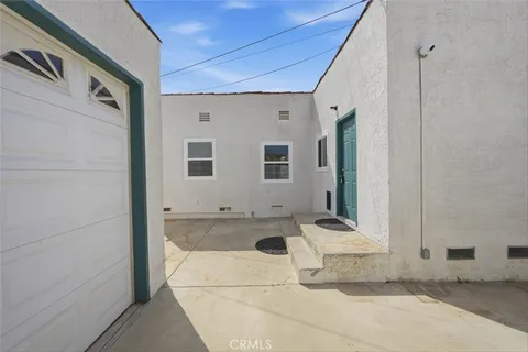 $819,000 | 11916 Oxford Avenue, Hawthorne, CA 90250
