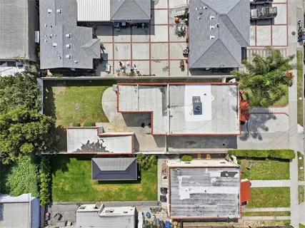 $819,000 | 11916 Oxford Avenue, Hawthorne, CA 90250