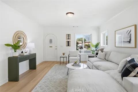 $819,000 | 11916 Oxford Avenue, Hawthorne, CA 90250