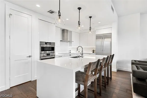 $2,595,000 | 1115 Central Avenue, Unit 339, Naples, FL 34102