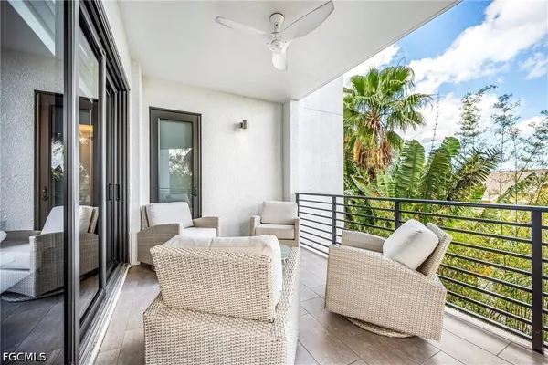 $2,595,000 | 1115 Central Avenue, Unit 339, Naples, FL 34102