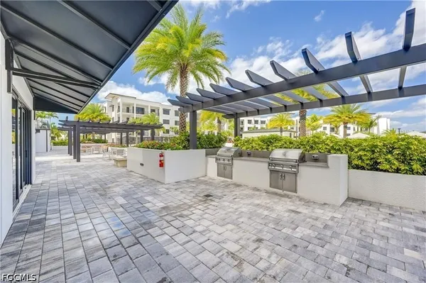$2,595,000 | 1115 Central Avenue, Unit 339, Naples, FL 34102
