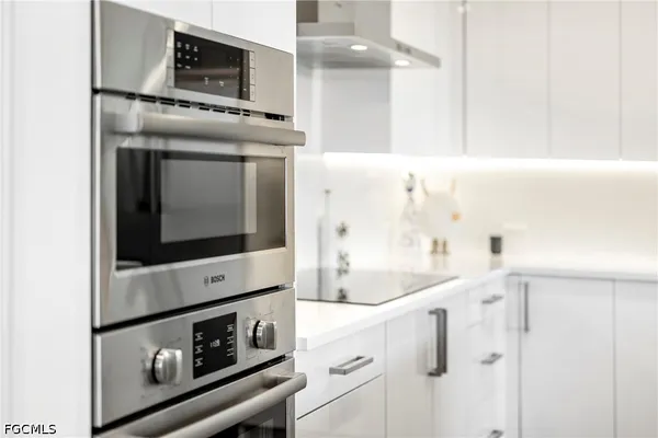 $2,595,000 | 1115 Central Avenue, Unit 339, Naples, FL 34102