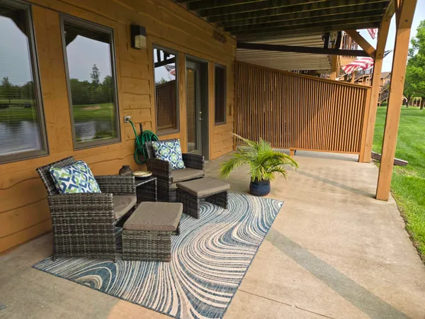 $279,900 | 1826-2 Parkland Drive, Unit 502, Arkdale, WI 54613