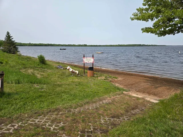 $279,900 | 1826-2 Parkland Drive, Unit 502, Arkdale, WI 54613