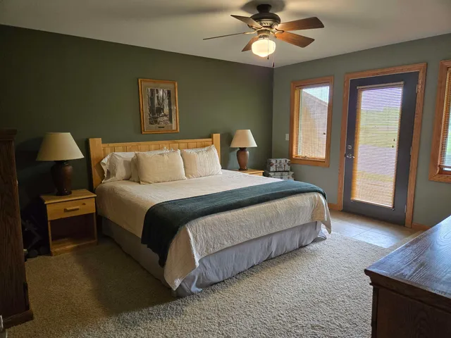 $279,900 | 1826-2 Parkland Drive, Unit 502, Arkdale, WI 54613