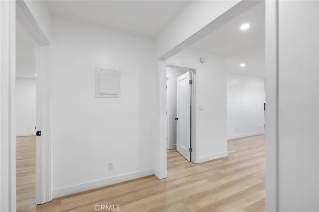 $3,250 | 17000 Burbank Boulevard, Unit 201, Encino, CA 91316