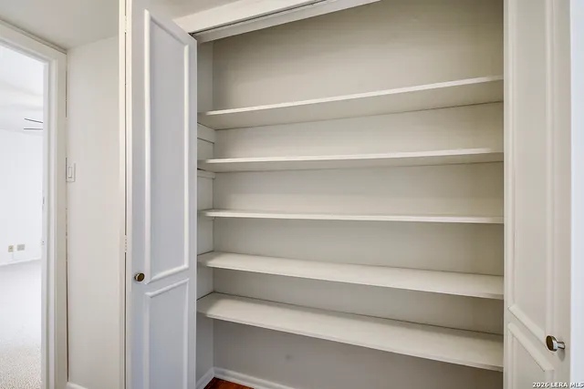 $260,000 | 122 East Terra Alta Drive, Unit 7, San Antonio, TX 78209