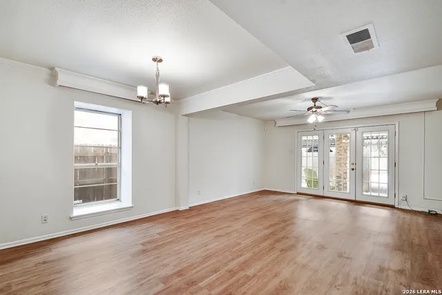 $260,000 | 122 East Terra Alta Drive, Unit 7, San Antonio, TX 78209