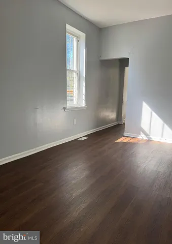 $1,350 | 224 North Mount Street, Baltimore, MD 21223