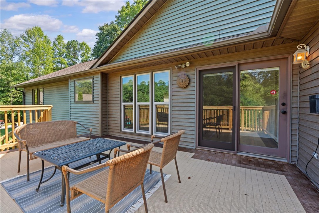 2017 Crystal Bay Court Seneca, SC 29672 - Photo 12 of 36