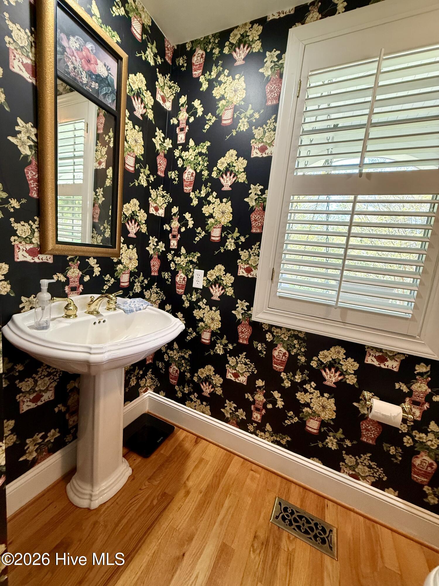 1285 Bear Grass Road Williamston, NC 27892 - Photo 52 of 130 1/2 Guest Bathroom