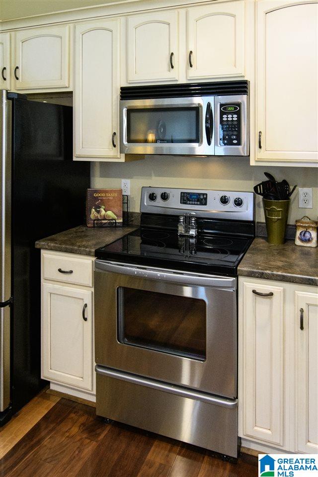 201 Garber Street Bessemer, AL 35022 - Photo 8 of 38